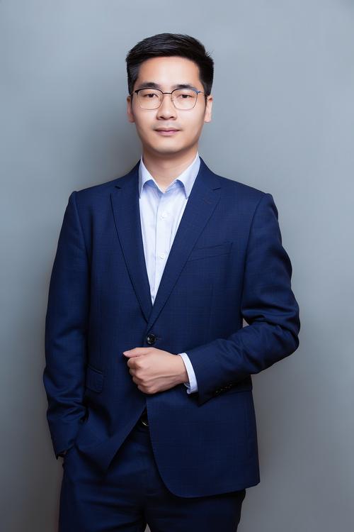 胡颜意 交互与体验设计负责人